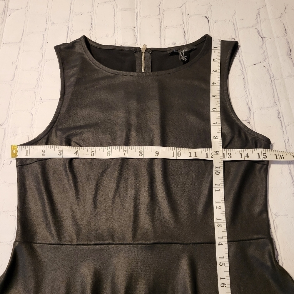 Forever 21 Little Black Dress Size Medium - Picture 7 of 9